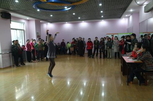 幸福养老大课堂中老年民族舞艺术团选拔比赛取得圆满成功